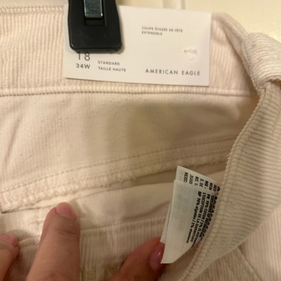 American Eagle Corduroy Flare Pants cream NWT size 18 - Picture 4 of 10